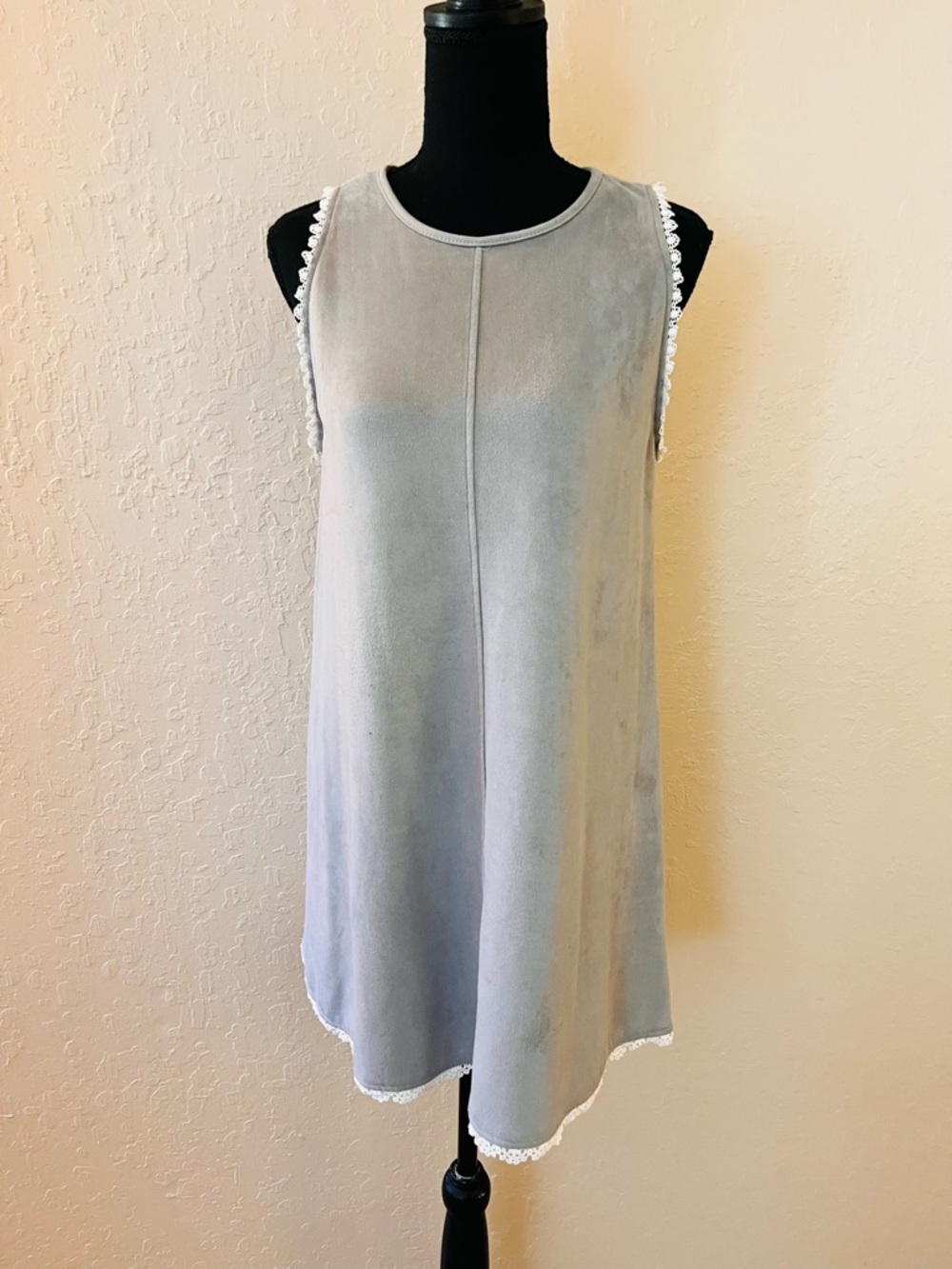Paper Crane Light Gray Sleeveless Midi Dress with Lace Trim